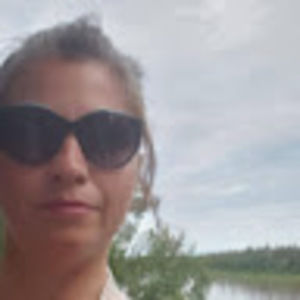 Meet your Posher, Laurie